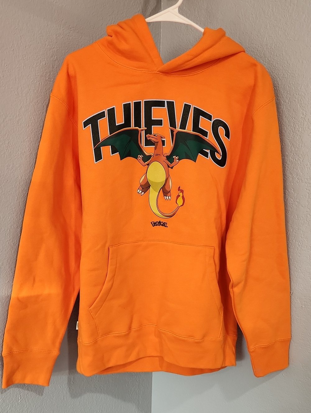 100 Thieves x Pokémon Orange Sweatshirt Hoodie